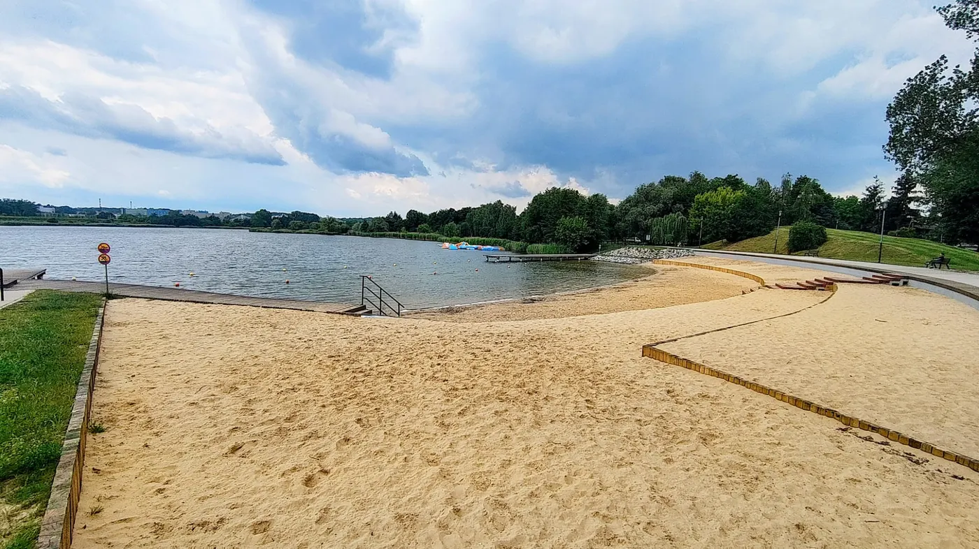 Zalew Bagry – kąpielisko i plaża